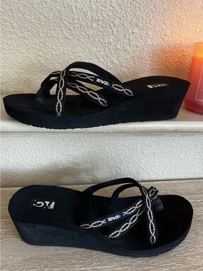 Teva Women’s Mush Mandalyn Wedge Ola 2 Sandals Size 8